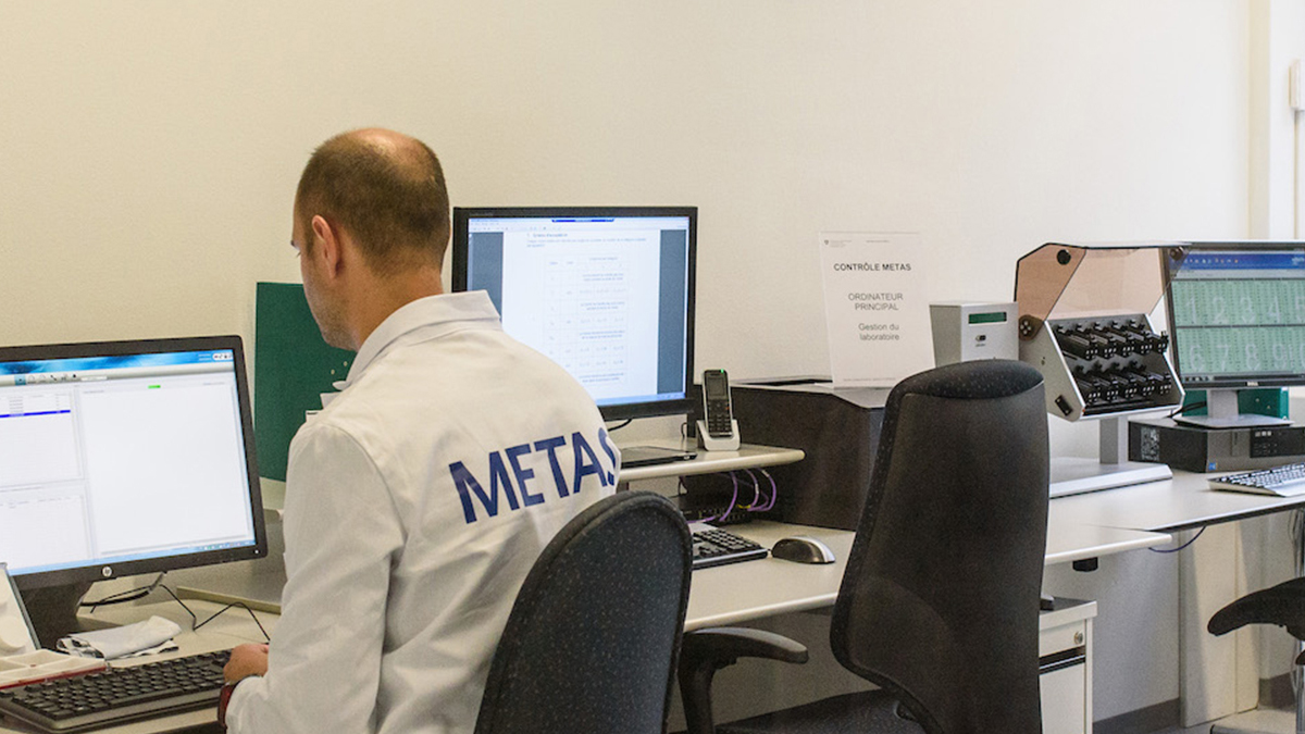 8-Bai-kiem-tra-cua-chung-nhan-METAS-Master-Chronometer-5