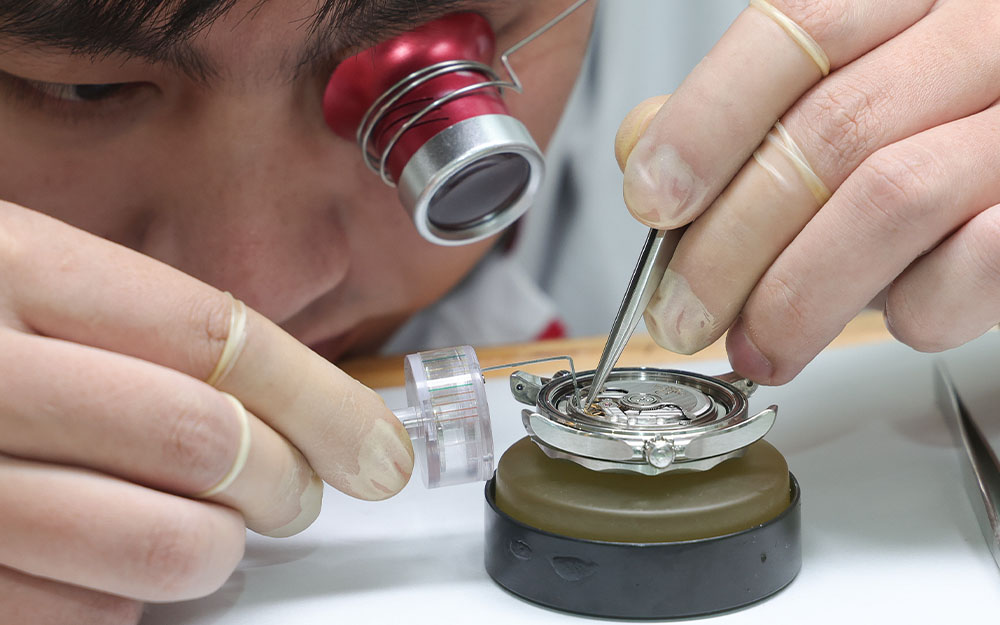 Can chinh nhanh cham dong ho co hp