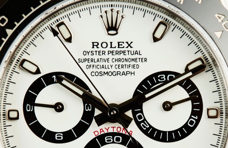 Chung-nhan-Superlative-Chronometer-khat-khe-cua-Rolex-1