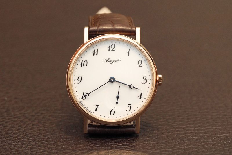 Tong-hop-17-loai-kim-dong-ho-deo-tay-pho-bien-4