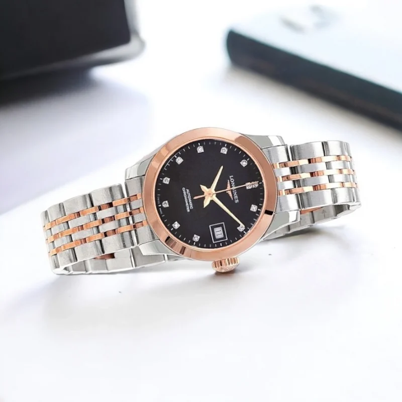 Đồng hồ Demi có nét đặc trưng và phong cách riêng biệt